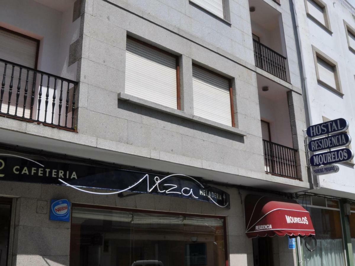 Hostal Mourelos O Grove Bagian luar foto