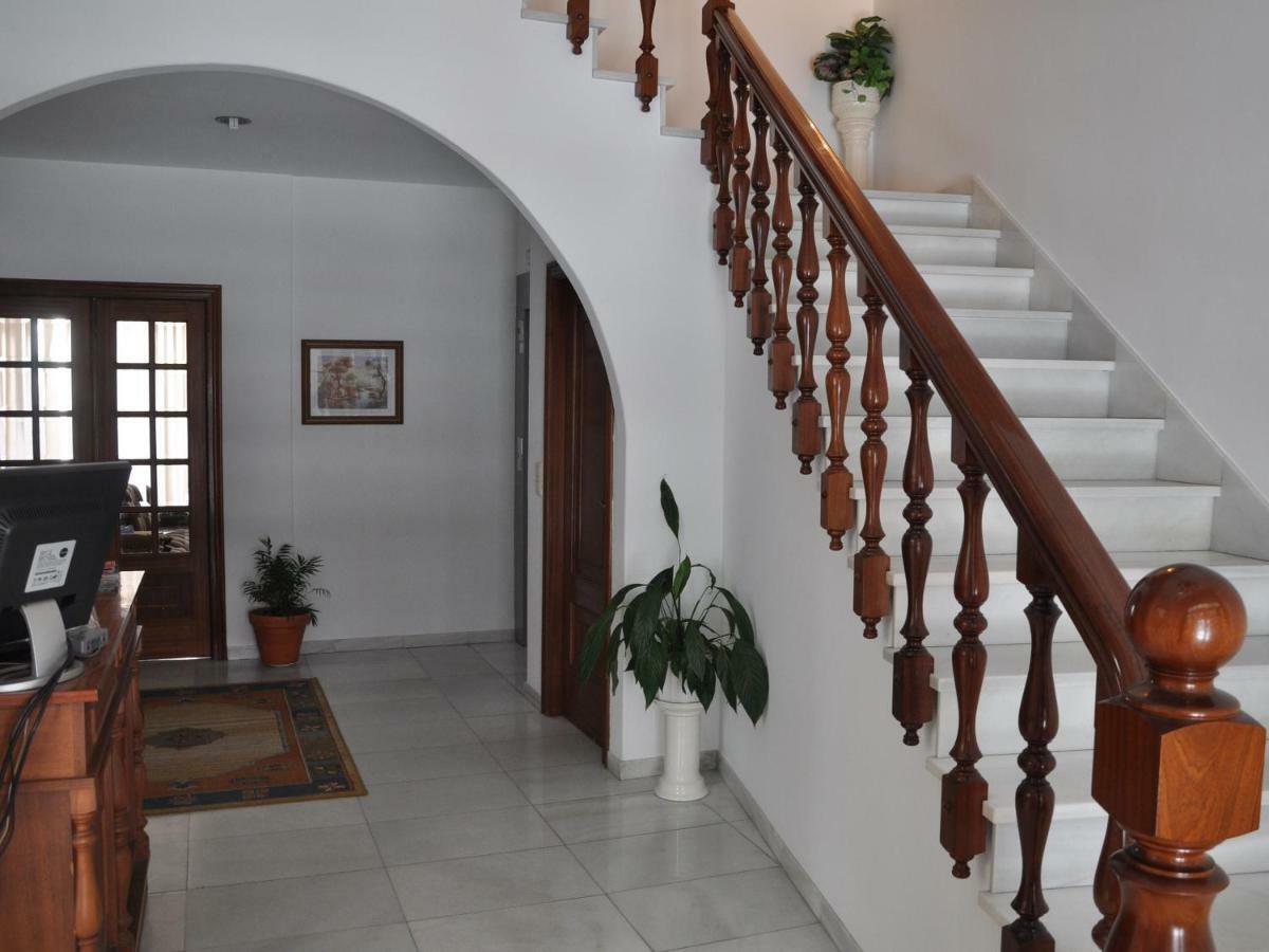 Hostal Mourelos O Grove Bagian luar foto