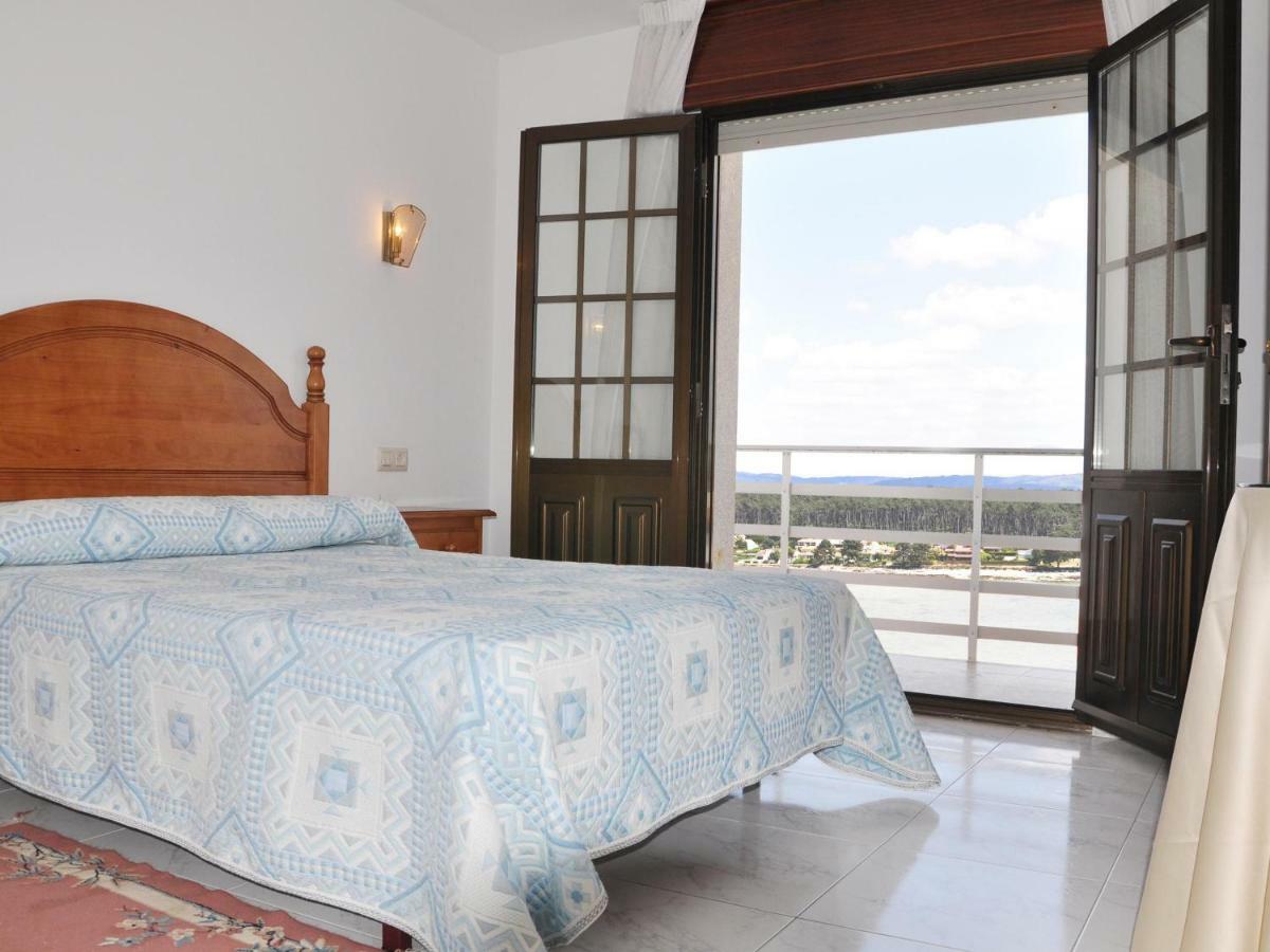 Hostal Mourelos O Grove Ruang foto